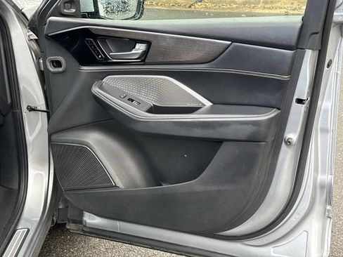 Used 2022 Acura MDX SH-AWD w/ Advance Package image 8