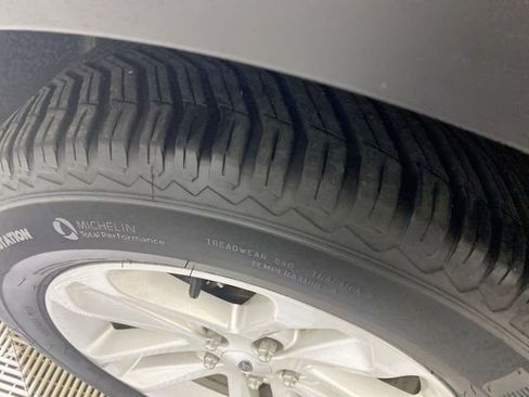 Used 2014 Ford Explorer XLT w/ Equipment Group 202A image 23