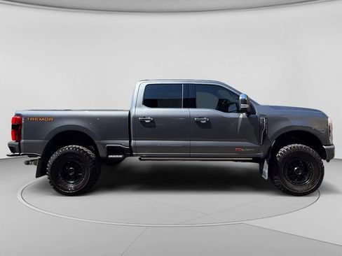 Used 2024 Ford F350 Platinum w/ Tremor Off-Road Package AWD/4WD image 6