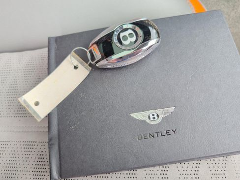 New 2025 Bentley Flying Spur Plug-In Hybrid AWD/4WD image 45
