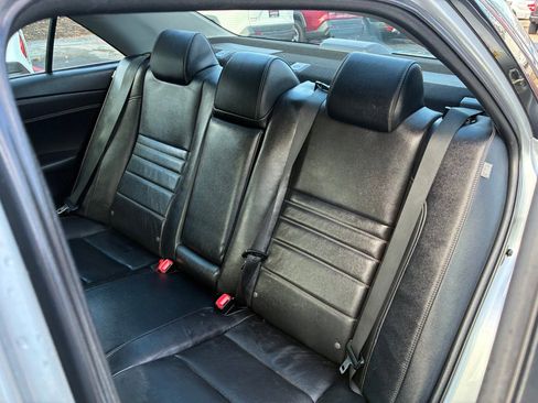 Used 2016 Toyota Camry XLE image 23