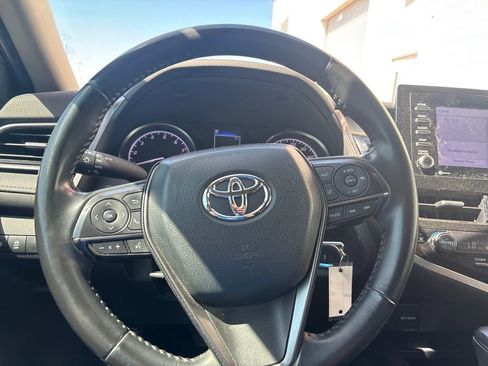 Used 2023 Toyota Camry SE image 18