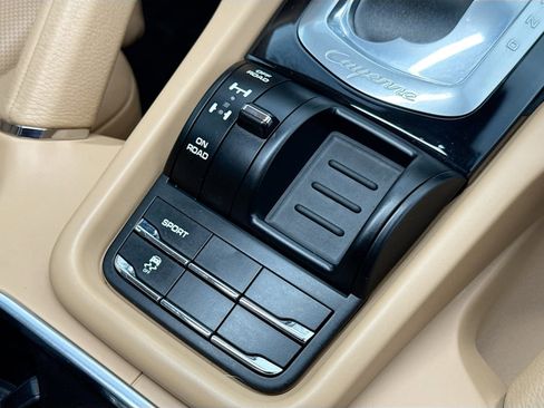 Used 2014 Porsche Cayenne Diesel image 34