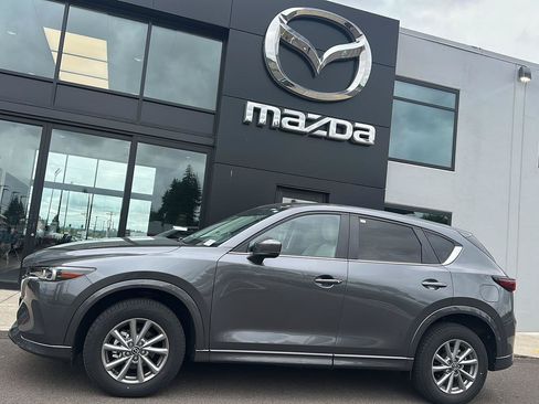 Used 2024 MAZDA CX-5 AWD 2.5 S w/ Preferred Package image 2