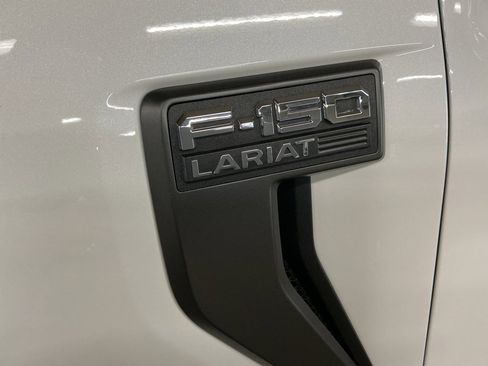 Used 2023 Ford F150 Lariat w/ Equipment Group 502A High image 5