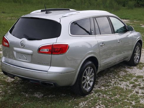 Used 2016 Buick Enclave Convenience FWD image 11