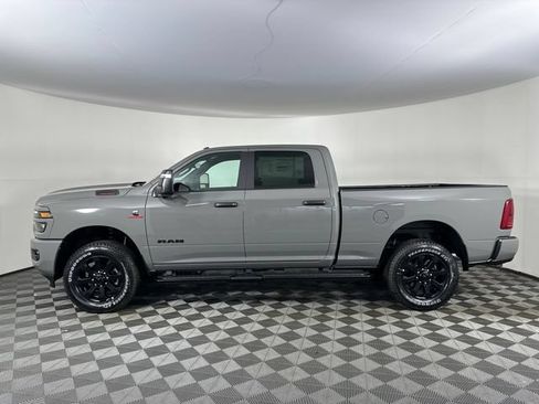 New 2026 RAM 3500 Big Horn AWD/4WD image 3
