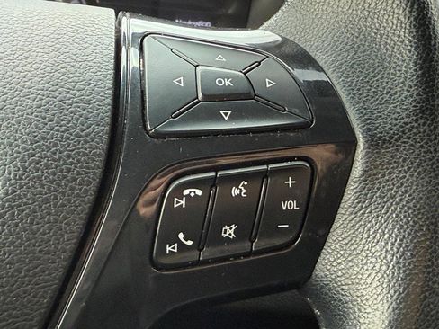 Used 2017 Ford Explorer XLT w/ Equipment Group 202A image 15