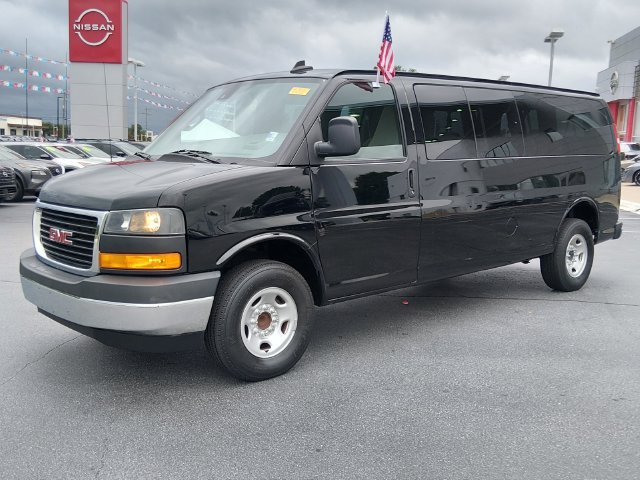 Used 2025 GMC Savana 3500 LT w/ LT Preferred Equipment Group RWD image 7