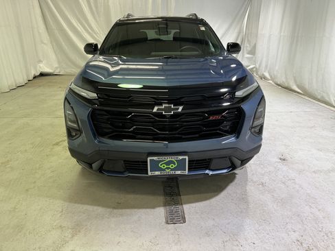 Used 2025 Chevrolet Equinox RS w/ Safety and Technology Package image 3