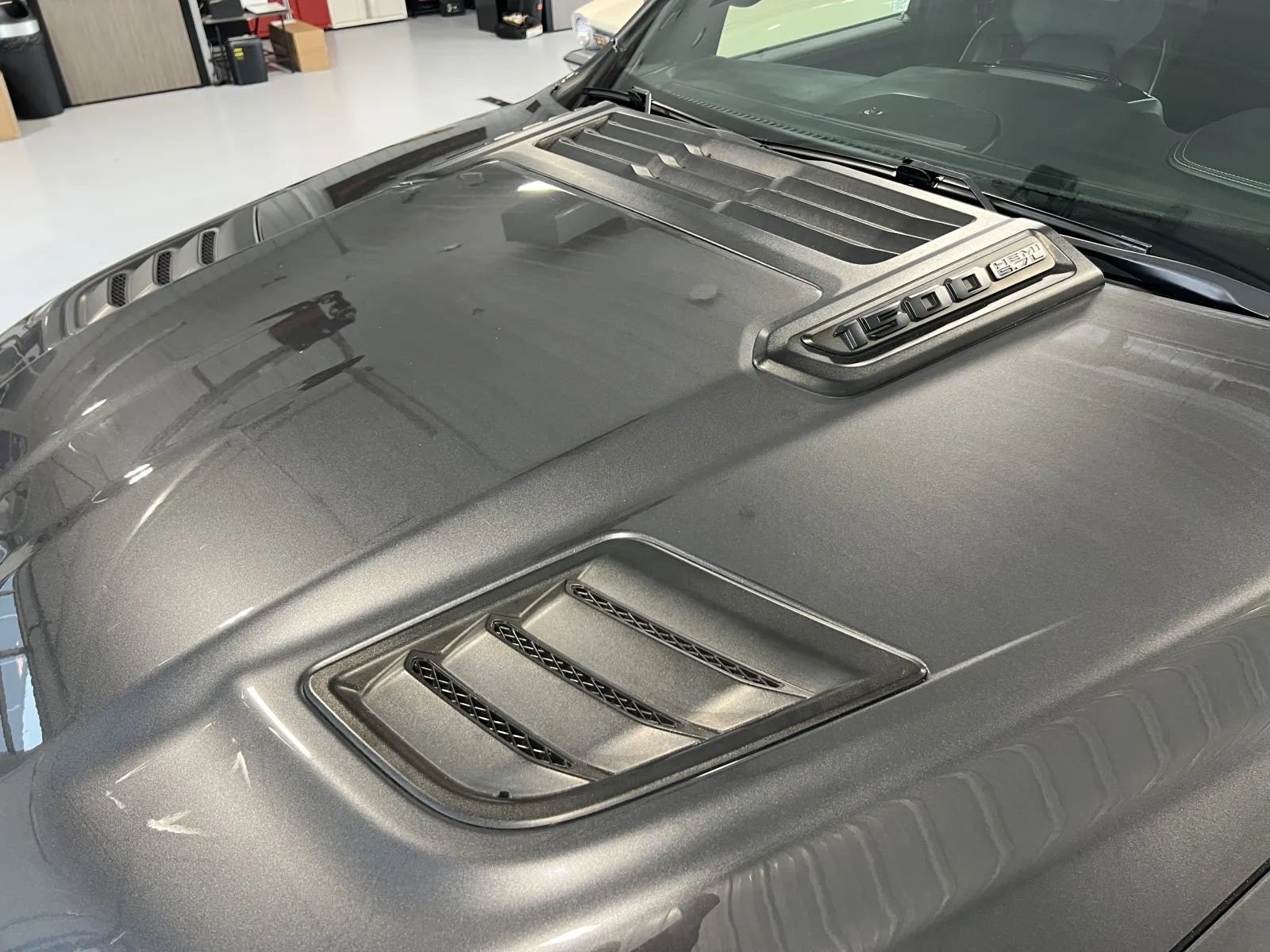 Used 2020 RAM 1500 Laramie AWD/4WD image 52