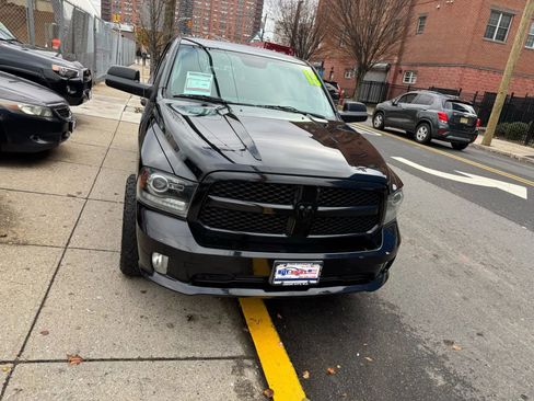 Used 2013 RAM 1500 Express image 16