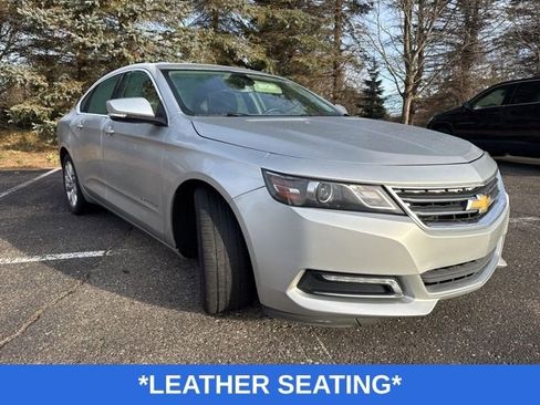 Used 2019 Chevrolet Impala LT image 2