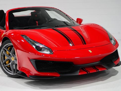 Used 2020 Ferrari 488 Pista Spider RWD image 27