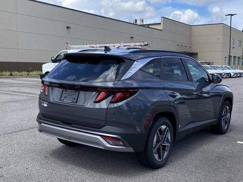 New 2026 Hyundai Tucson SEL FWD image 8