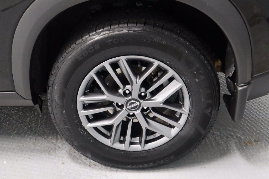 Certified 2023 Nissan Rogue S AWD/4WD image 18