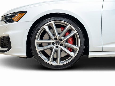 Used 2021 Audi S6 Prestige w/ Prestige Package image 30