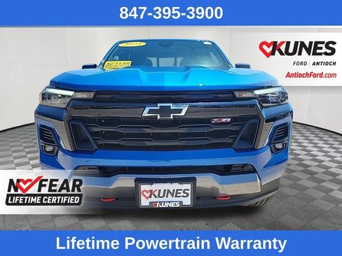 Used 2023 Chevrolet Colorado Z71 w/ Z71 Convenience Package 2 AWD/4WD image 2