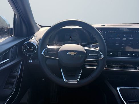 New 2026 Chevrolet Equinox LT AWD/4WD image 12