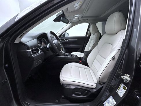 New 2025 MAZDA CX-5 AWD 2.5 S w/ Preferred Package image 11