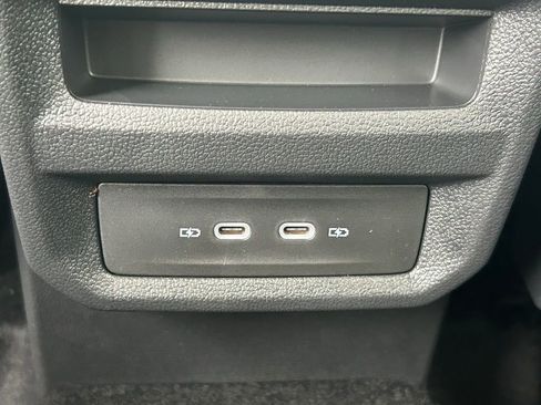 New 2026 Volkswagen Taos SE FWD image 53