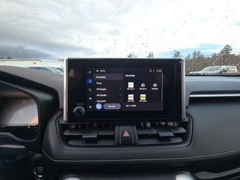 Used 2024 Toyota RAV4 XLE w/ Convenience Package image 12