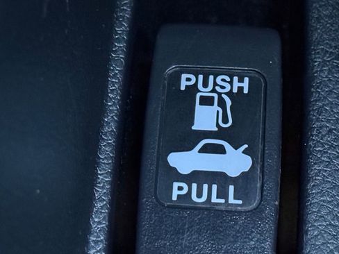 Used 2017 Honda Accord Sport Special Edition image 9