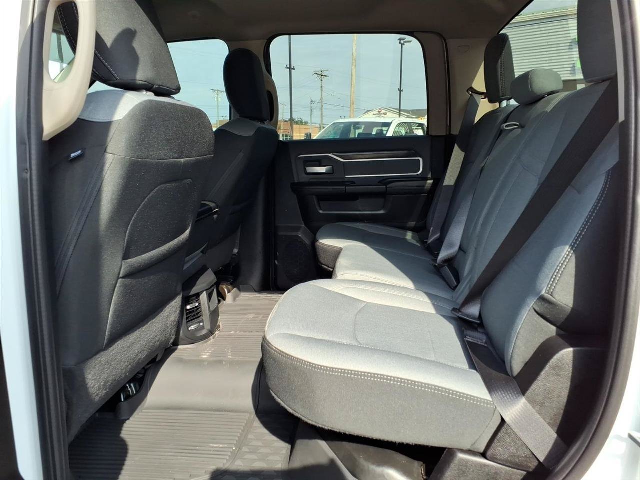 Used 2019 RAM 2500 Big Horn AWD/4WD image 16