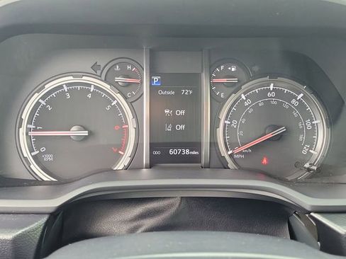 Used 2021 Toyota 4Runner TRD Off-Road Premium w/ Moonroof Package AWD/4WD image 7
