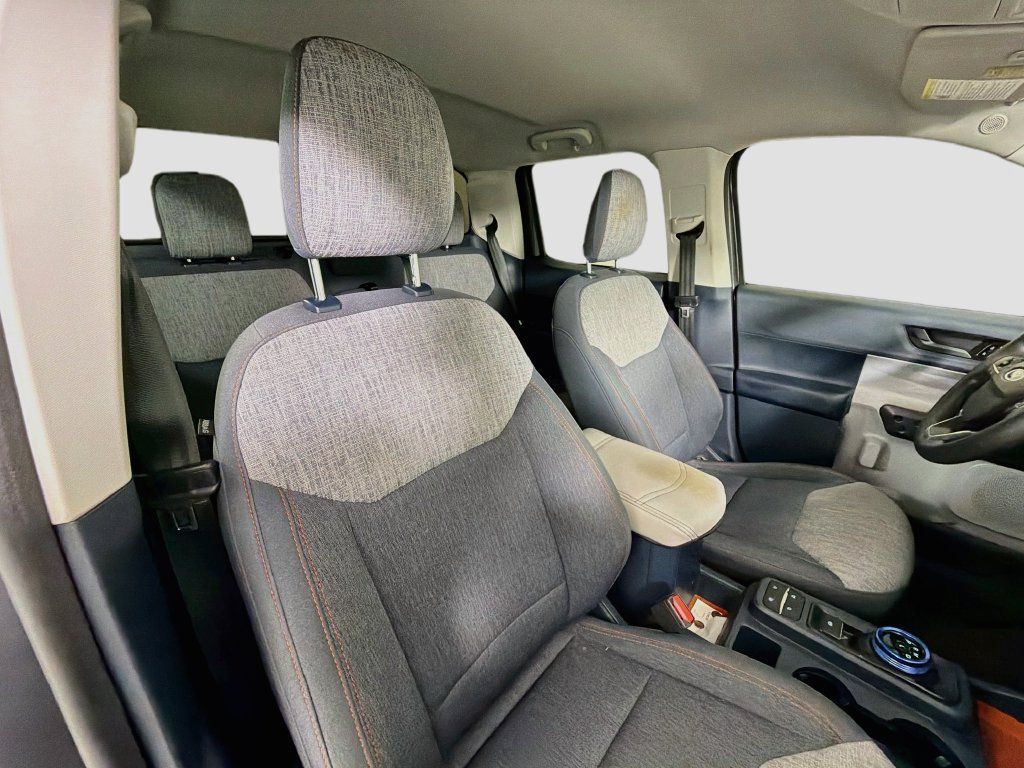 Used 2022 Ford Maverick XLT FWD image 27