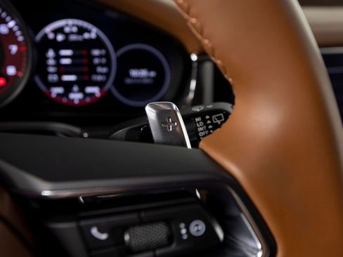 Certified 2023 Porsche Panamera 4 Platinum Edition AWD/4WD image 26