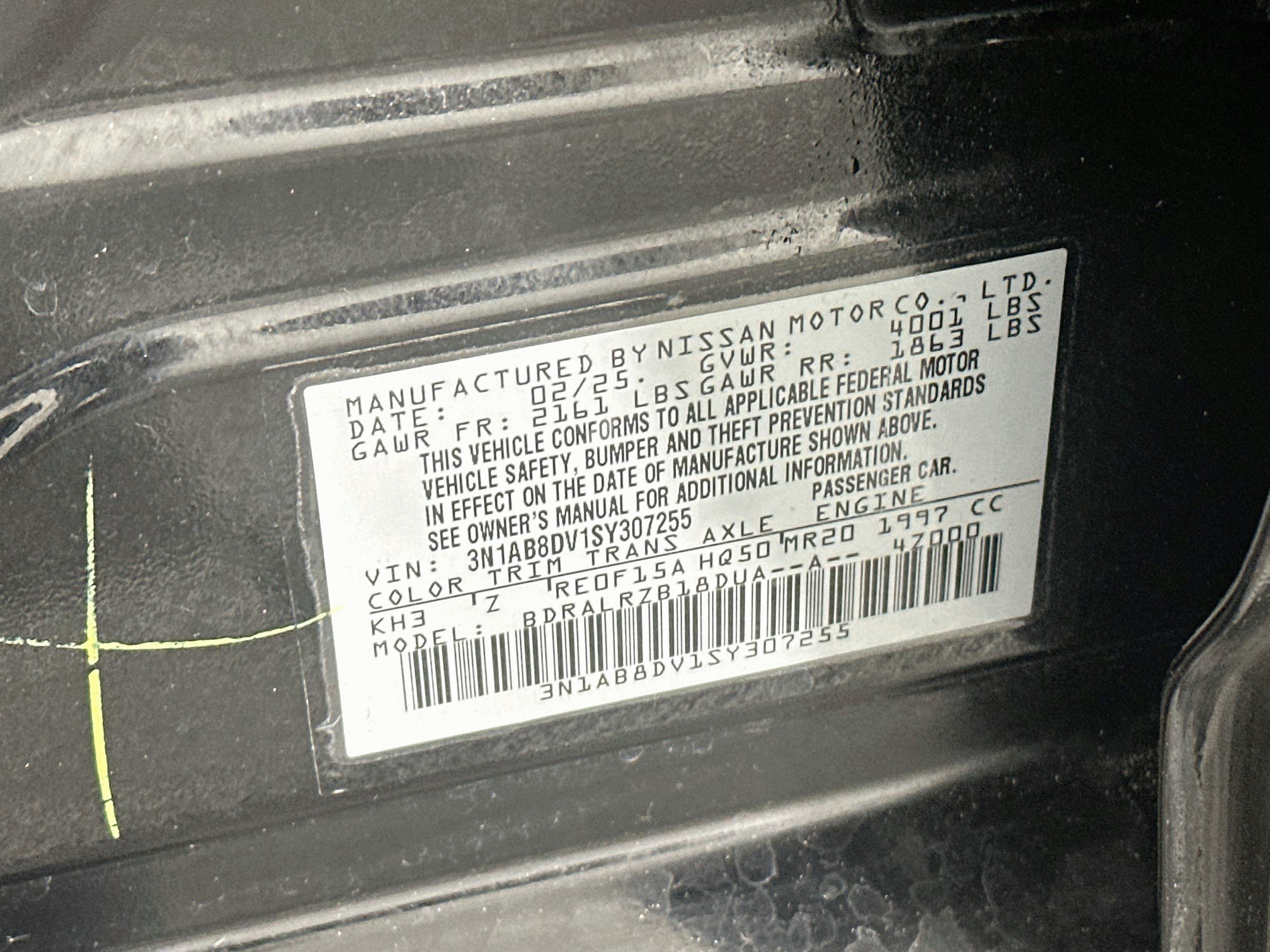 Used 2025 Nissan Sentra SR FWD image 12