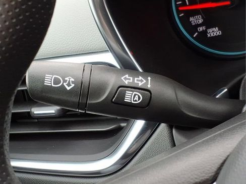 Used 2024 Chevrolet Equinox LS w/ LS Convenience Package image 26