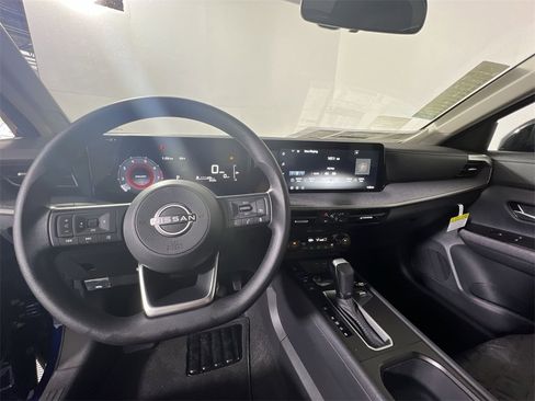 New 2026 Nissan Kicks SV image 11