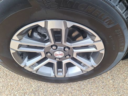 Certified 2025 GMC Terrain Elevation image 15