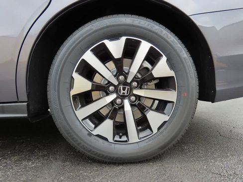 New 2026 Honda Odyssey EX-L image 8