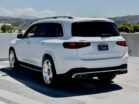 New 2026 Mercedes-Benz GLS 63 AMG 4MATIC image 9