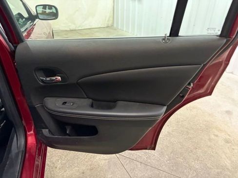 Used 2012 Chrysler 200 Limited w/ Sun/Sound Group image 12