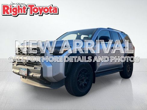 Certified 2025 Toyota 4Runner TRD Off-Road Premium AWD/4WD image 1