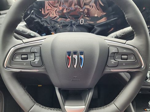 New 2026 Buick Envista Preferred FWD image 18