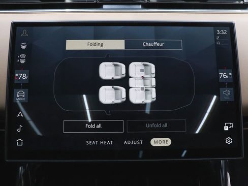 Used 2024 Land Rover Range Rover Sport Dynamic SE image 37