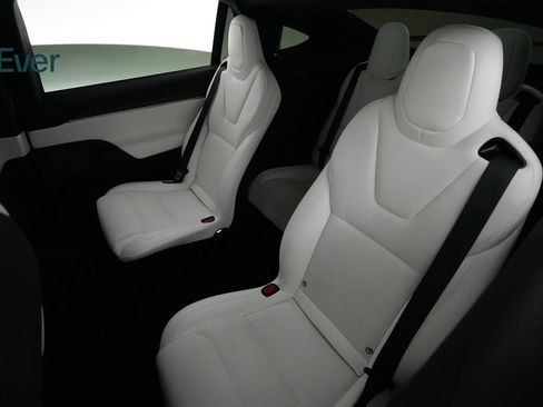 Used 2023 Tesla Model X AWD/4WD image 24