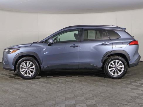 Used 2024 Toyota Corolla Cross LE image 15