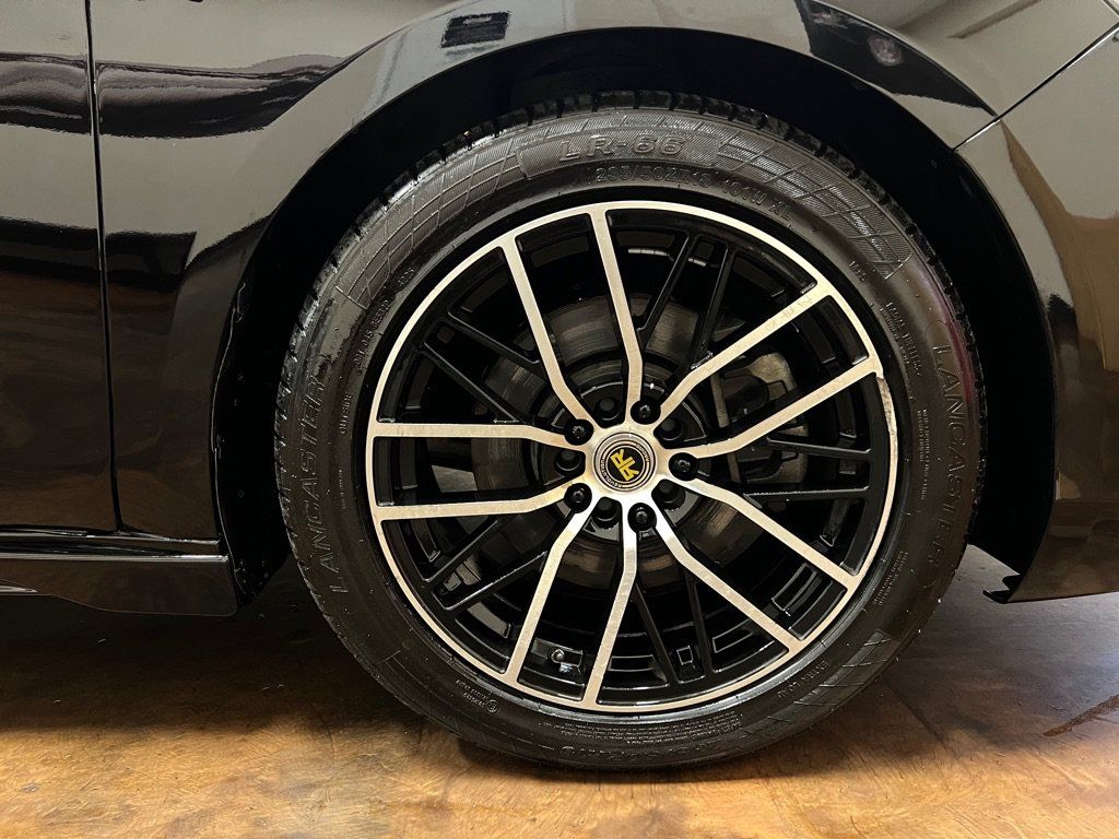 Used 2018 Acura TLX w/ Technology & A-SPEC Package AWD/4WD image 12