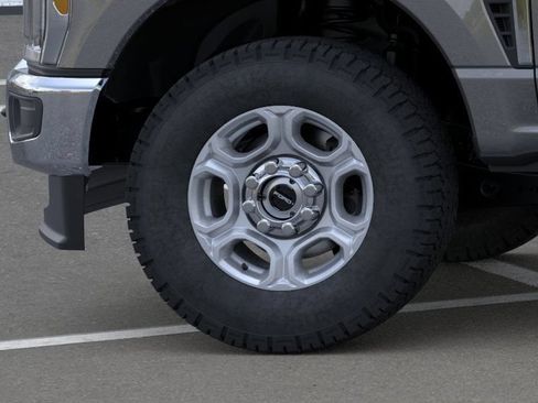 New 2026 Ford F250 XLT AWD/4WD image 19