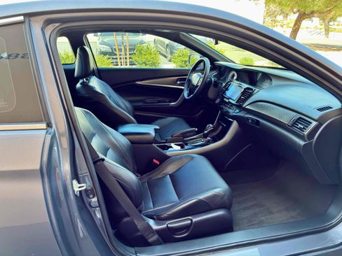 Used 2016 Honda Accord EX-L image 40
