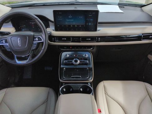 Used 2021 Lincoln Nautilus FWD w/ Equipment Group 101A image 15