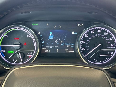 Used 2020 Toyota Camry XLE FWD image 24