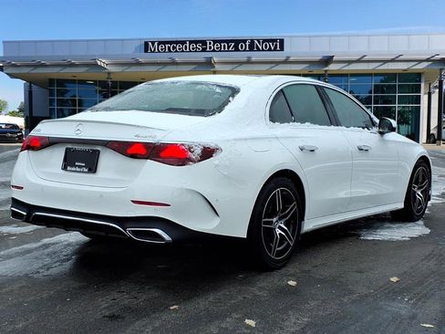 Certified 2025 Mercedes-Benz E 350 4MATIC Sedan image 5