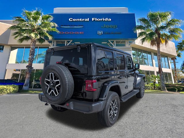 New 2027 Jeep Wrangler Unlimited Sahara AWD/4WD image 4